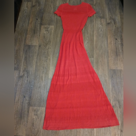 BCBGMaxAzria Sydnie Short Sleeve Knit Maxi Dress in Lipstick Red.  - Picture 10 of 14